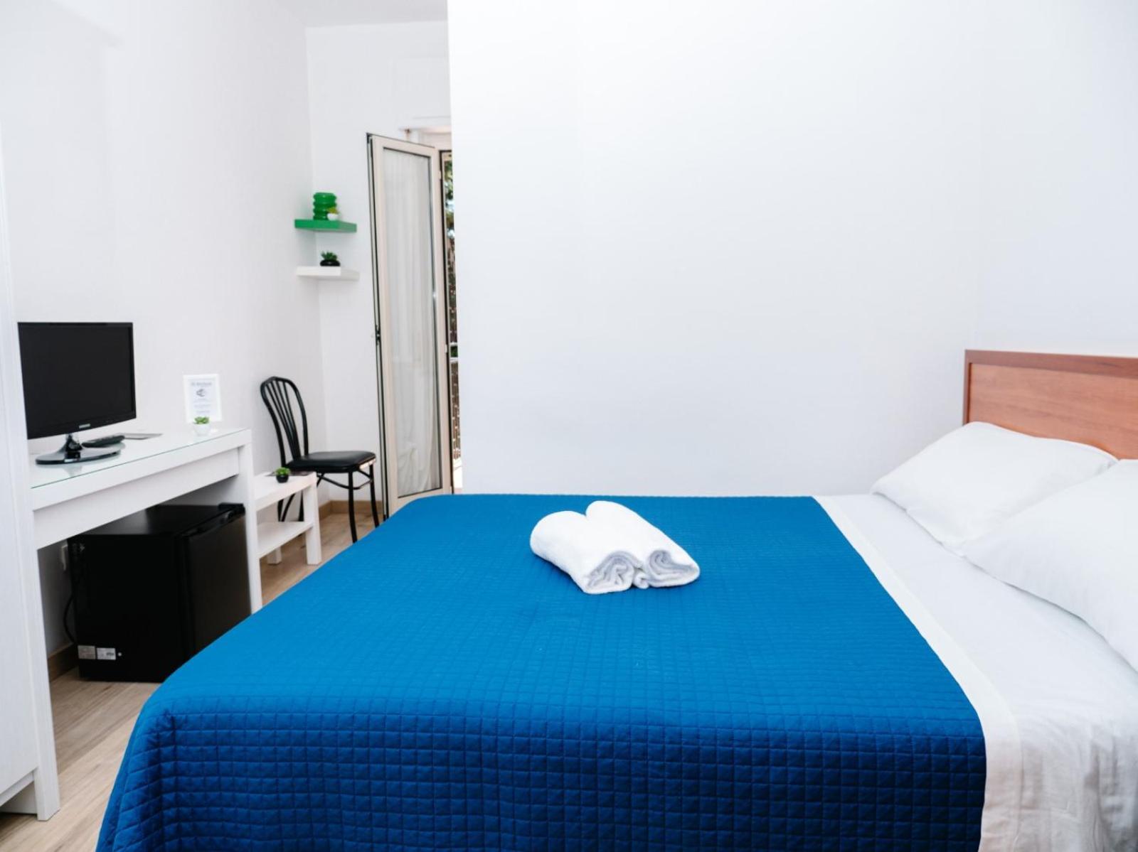 Hotel Antagos Montesilvano Marina Exteriör bild