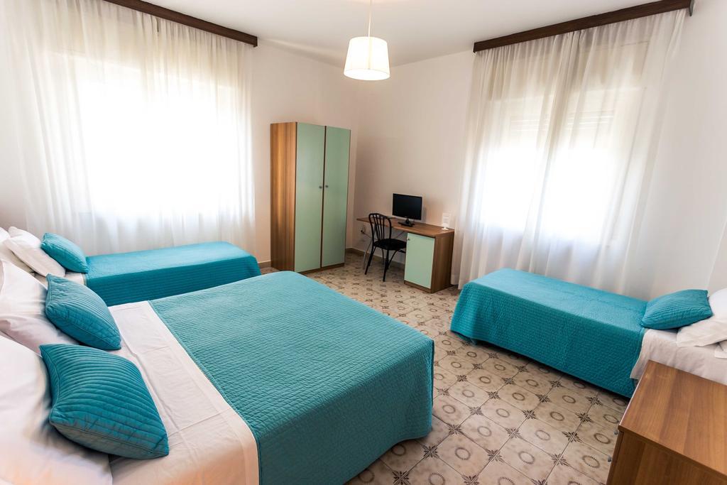 Hotel Antagos Montesilvano Marina Exteriör bild